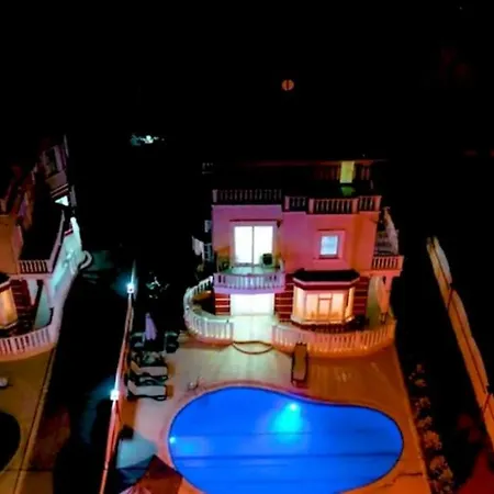 Byart Villa Belek * 贝莱克